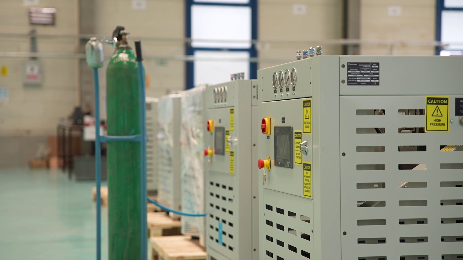 Why Your Hospital Needs an Oxygen Compressor for Cylinder Filling – Solution by NESA Compressors